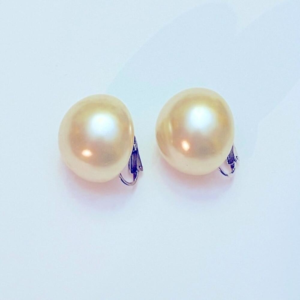 Vtg Button Puffy Large Faux Pearl Clip-On Earrings Mid-Century 50s Silver Tone